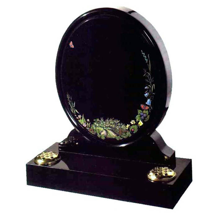 Ellipse memorial with woodland scene